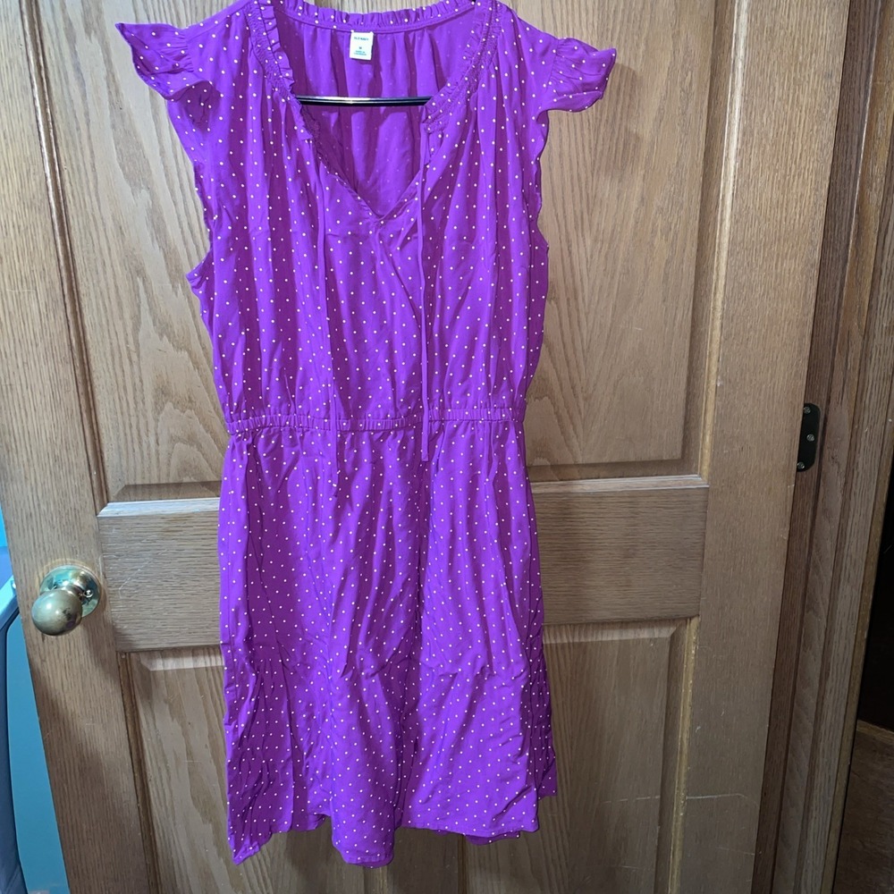 Old Navy Magenta Purple Polka Dot Dress Flutter‎ Sleeve M Preppy Summer Flaw